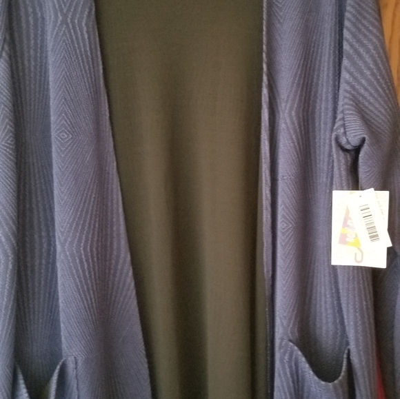 LuLaRoe Sweaters - Lularoe Sarah Sz Small NWT